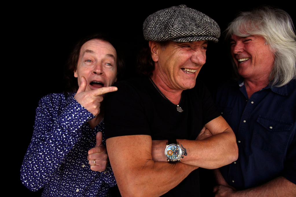 AC/DC. Angus Young, Brian Johnson e Cliff Williams.
