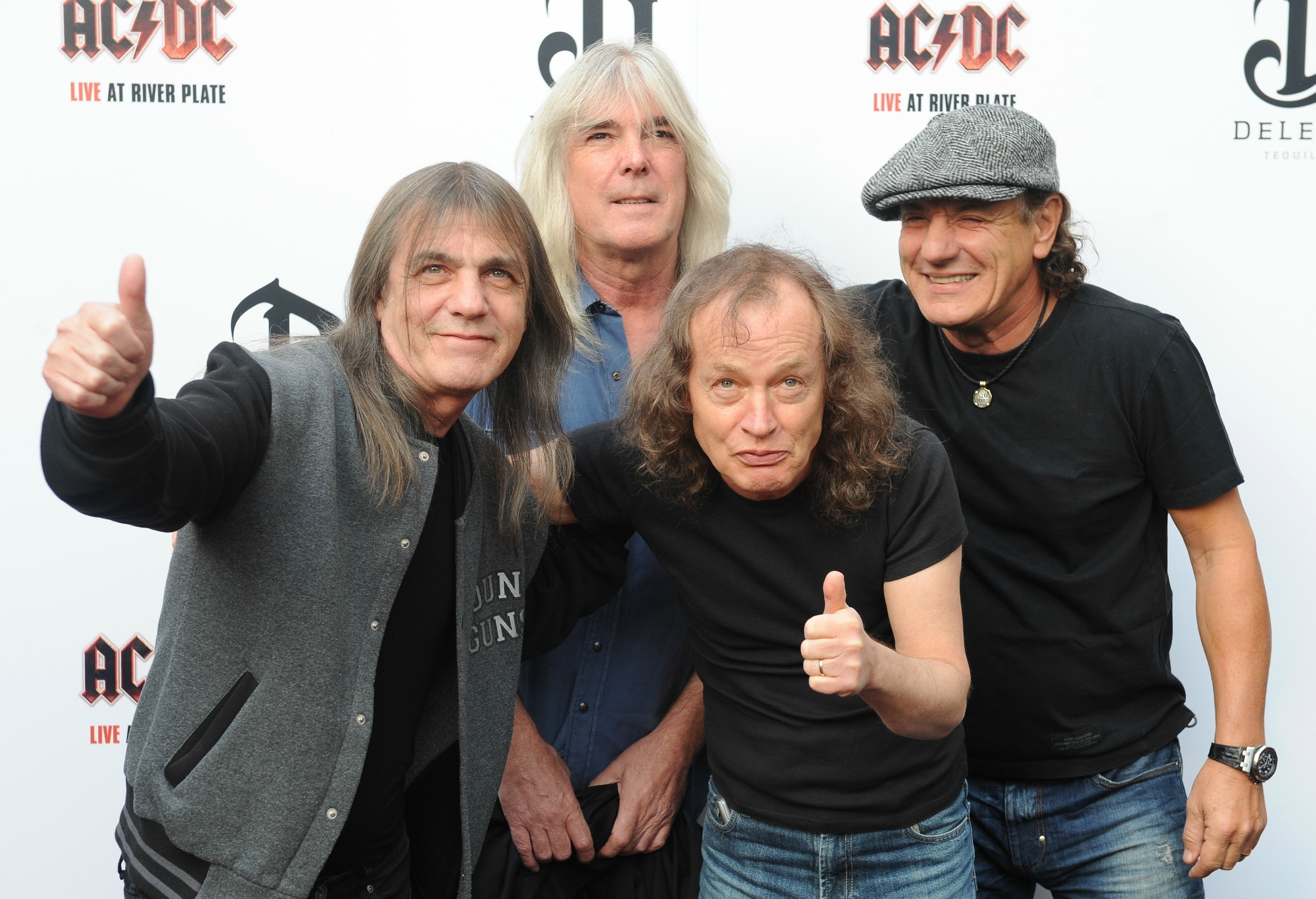 Солист группы Эйси ДИСИ. Группа AC/DC 2022. Группа AC/DC рок-группы. Группа AC/DC сейчас. Известные группы музыки