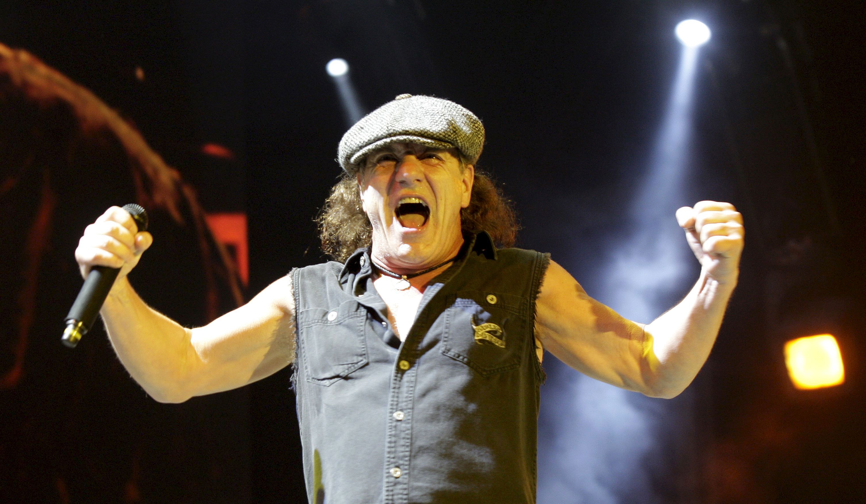 Brian Johnson - AC/DC - 2014 - Confirma gravação