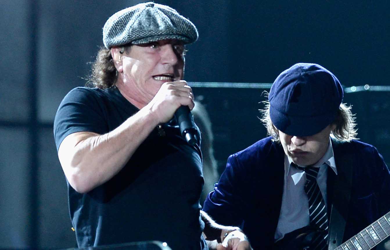 Brian Johnson e Angus Young. Grammy 2015